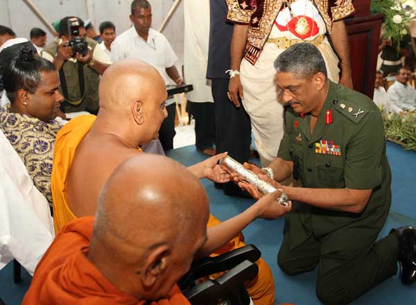 Sabaragamuwa felicitation Sarath Fonseka (2)